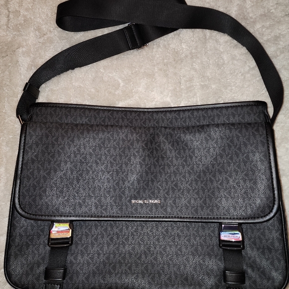 Michael Kors Other - Michael Kors Men's Messenger Bag
